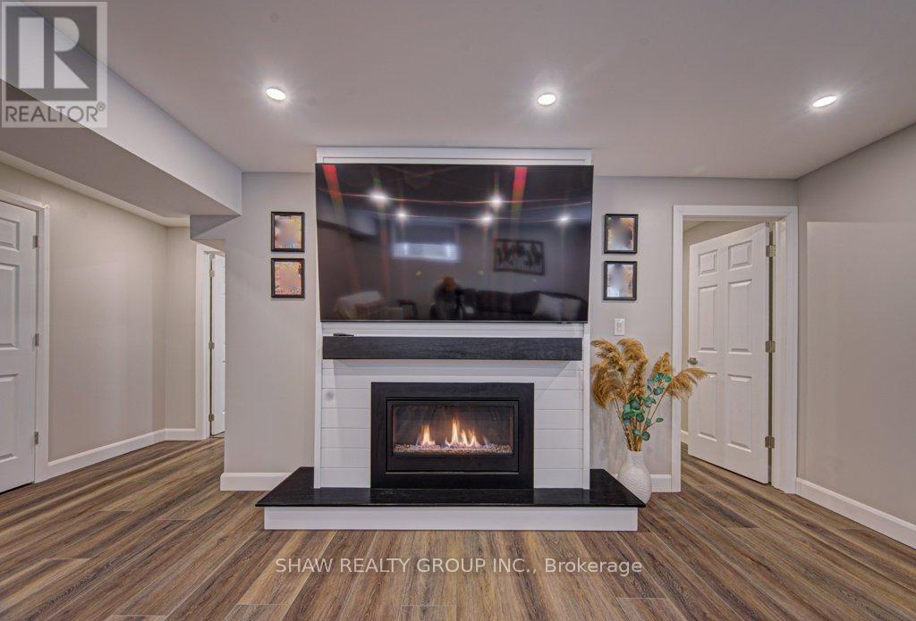 Semi-Detached/Link at 15 MATHESON CRESCENT, East Zorra-Tavistock