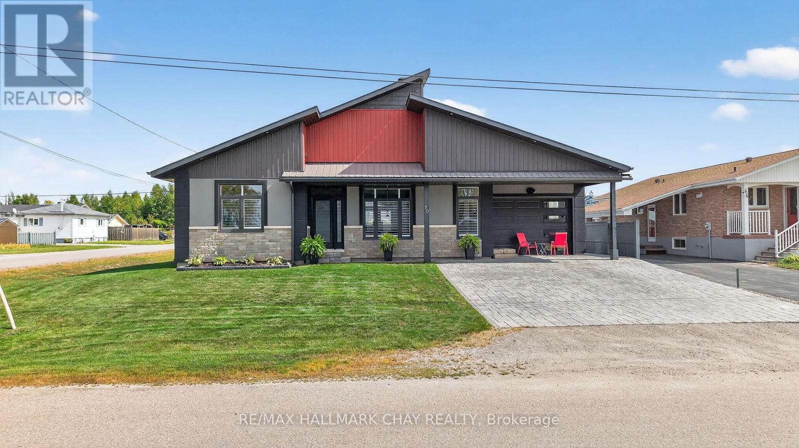 Detached at 70 MONTREAL STREET, West Nipissing (Sturgeon Falls)