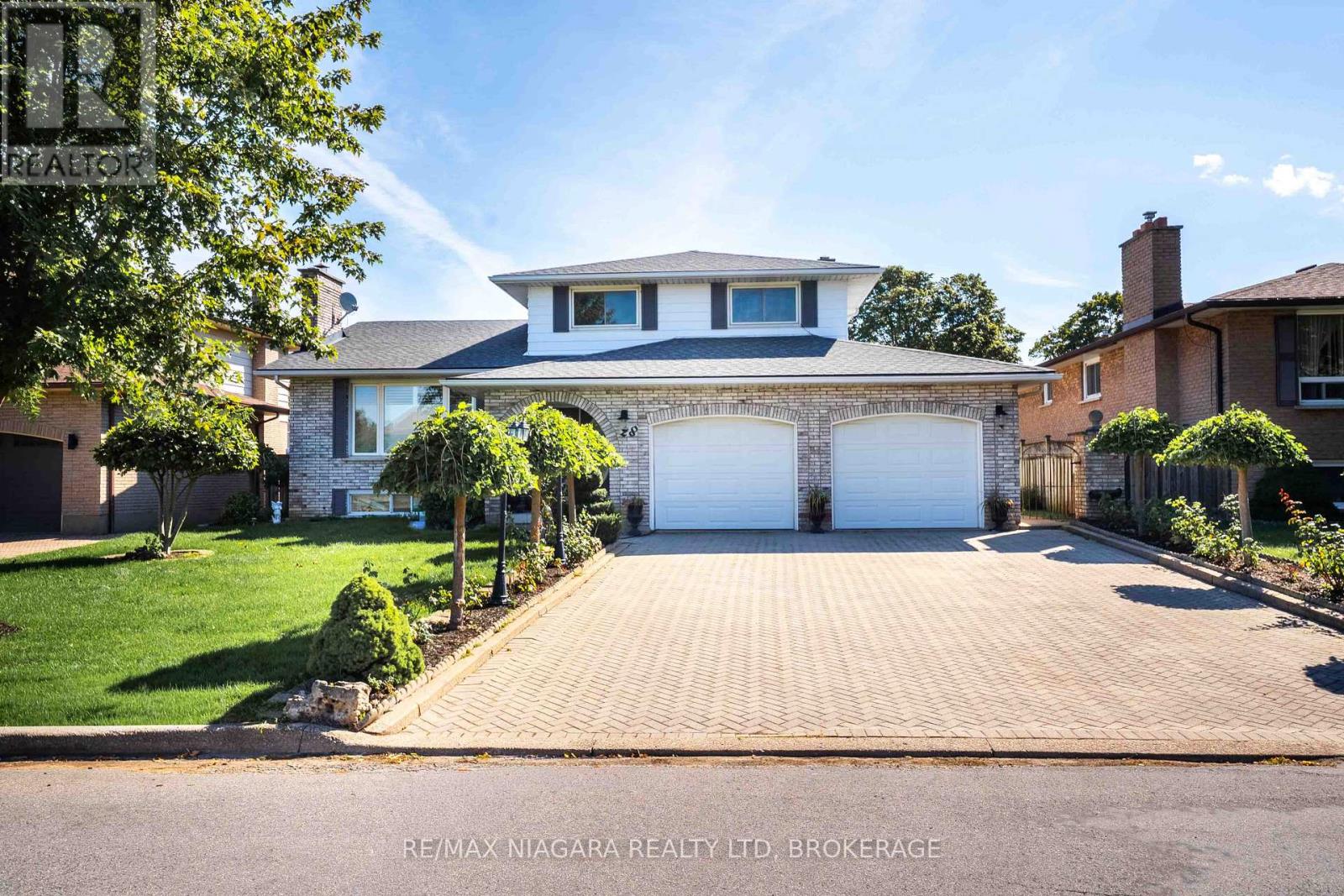 Detached at 28 TANERA CRESCENT, St. Catharines (Carlton/Bunting)