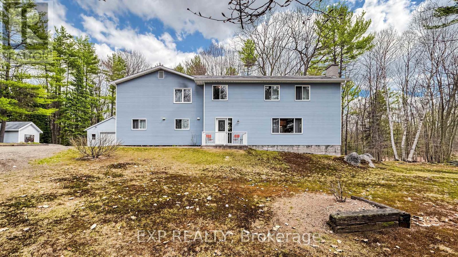 Detached at 3711 BRUNEL ROAD, Lake of Bays (Mclean)