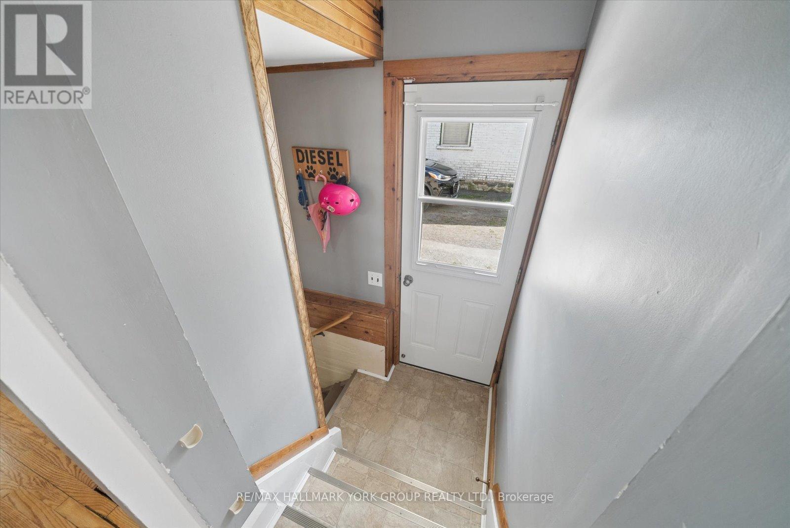 Detached at 27 ST PAUL STREET, Kawartha Lakes