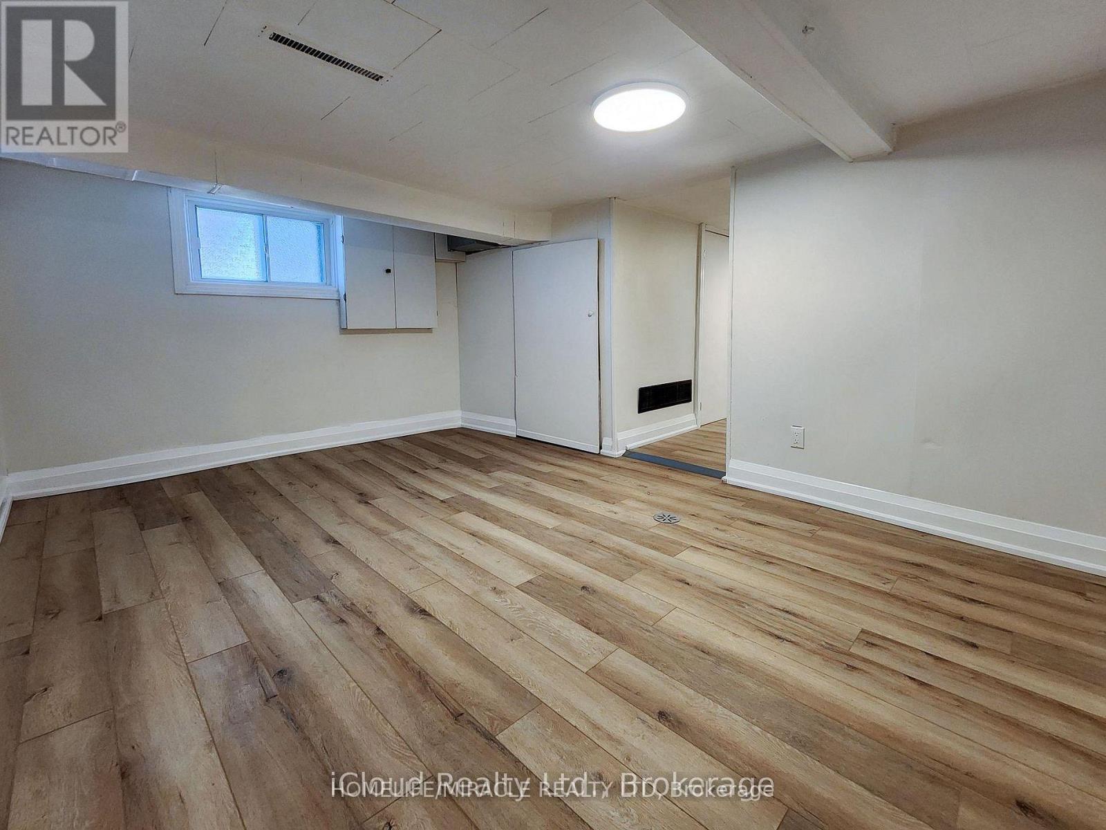 Detached at LOWER LEVEL - 294 FAIRFIELD AVENUE S, Hamilton
