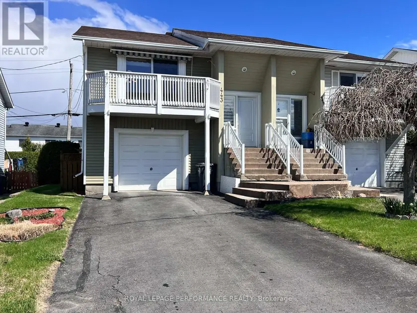 Semi-Detached/Link at 443 TUPPER STREET, Hawkesbury