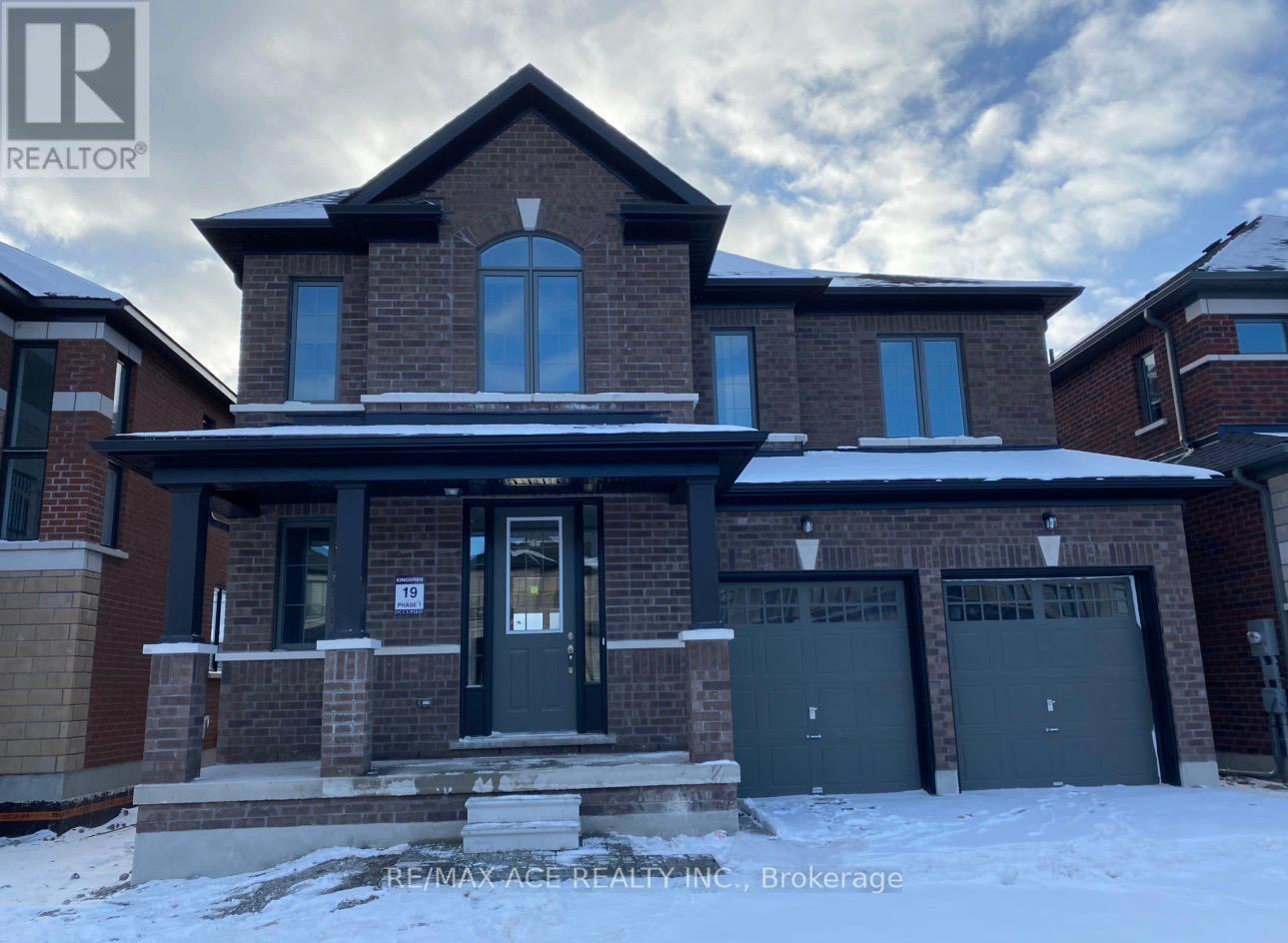 Detached at 11 CORLEY STREET, Kawartha Lakes (Lindsay)
