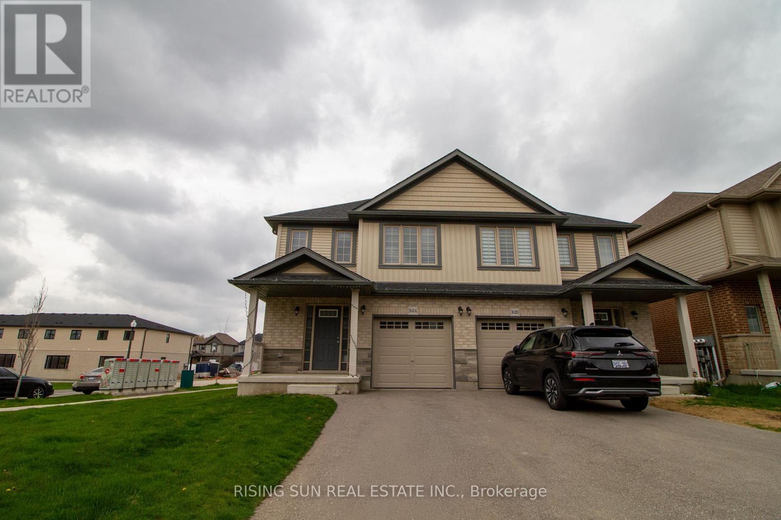 Semi-Detached/Link at 1624 DUNKIRK AVENUE E, Woodstock (Woodstock - North)