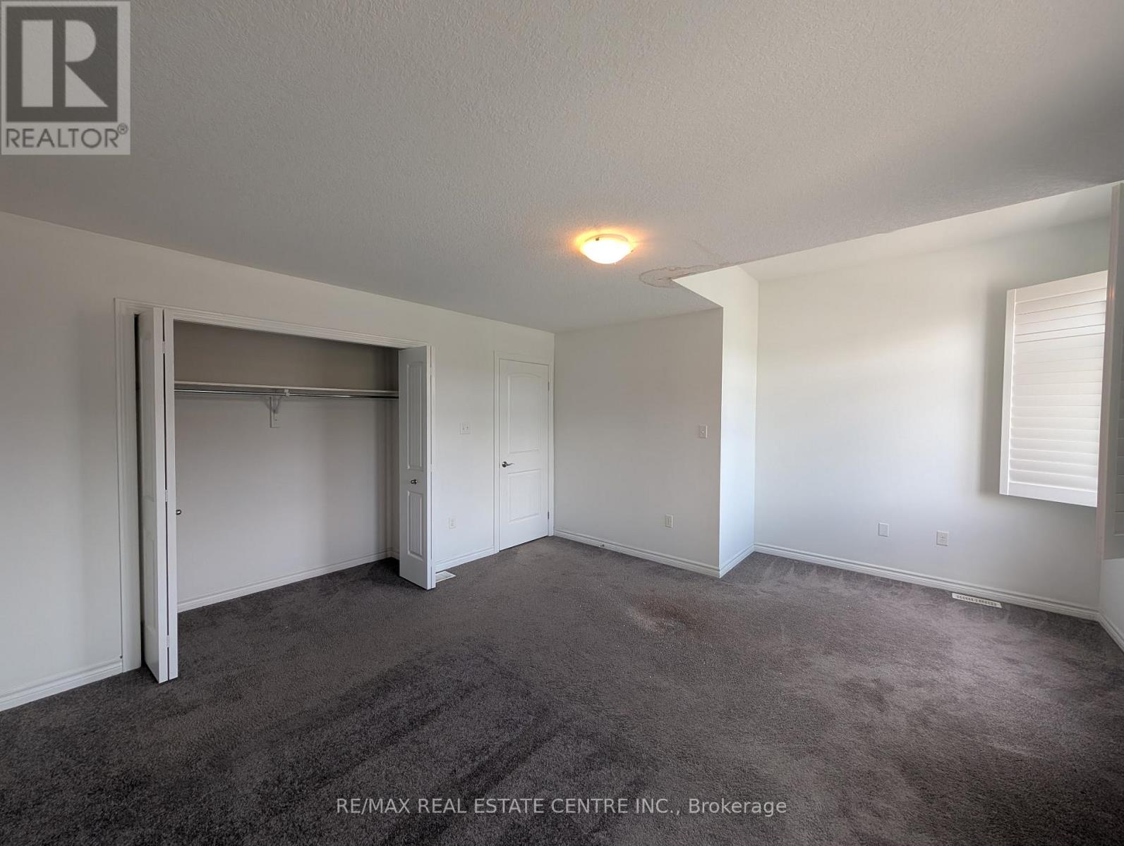 Townhouse at 30 OLDFIELD DRIVE, Guelph