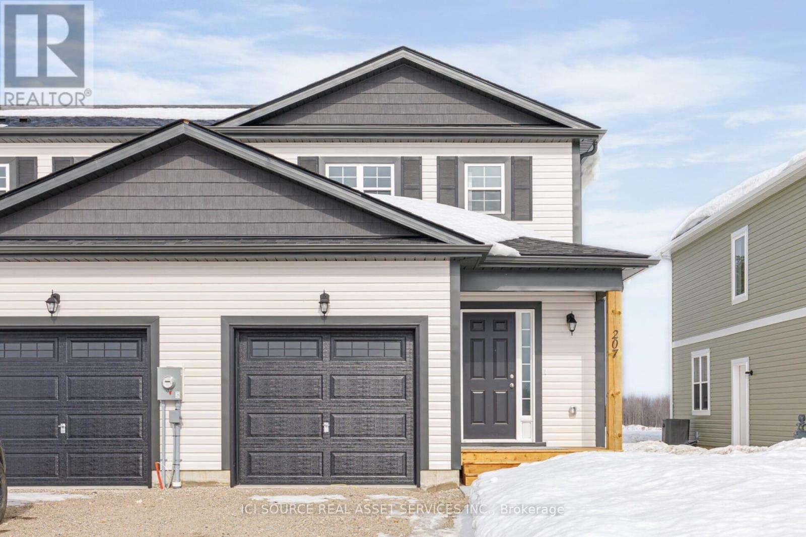Townhouse at 207 EQUALITY DRIVE, Meaford