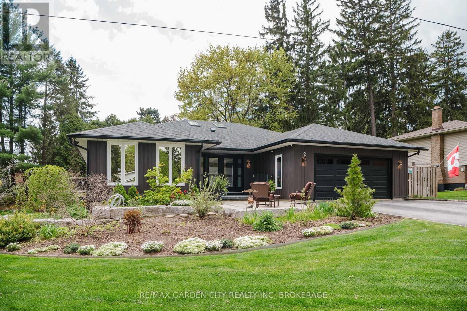 Detached at 2 VALLEYVIEW COURT, Pelham (Fonthill)