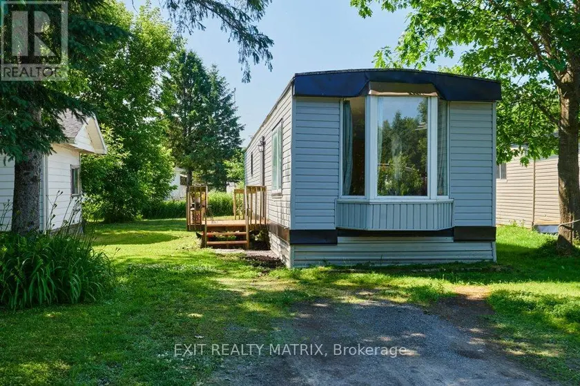 Detached at 8930 LYNWOOD PARK PRIVATE, Ottawa