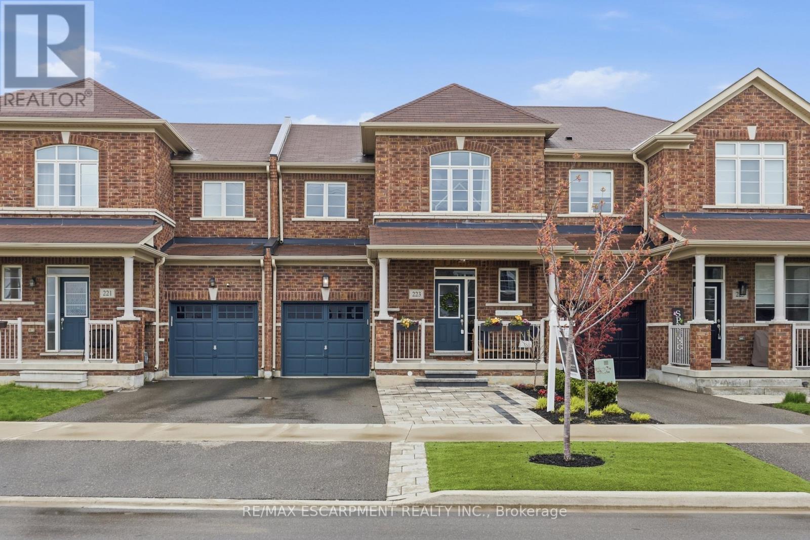 Townhouse at 223 SKINNER ROAD, Hamilton (Waterdown)