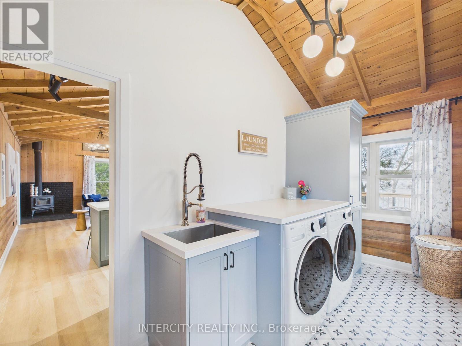 Detached at 3 - 1052 COVE ROAD, Muskoka Lakes