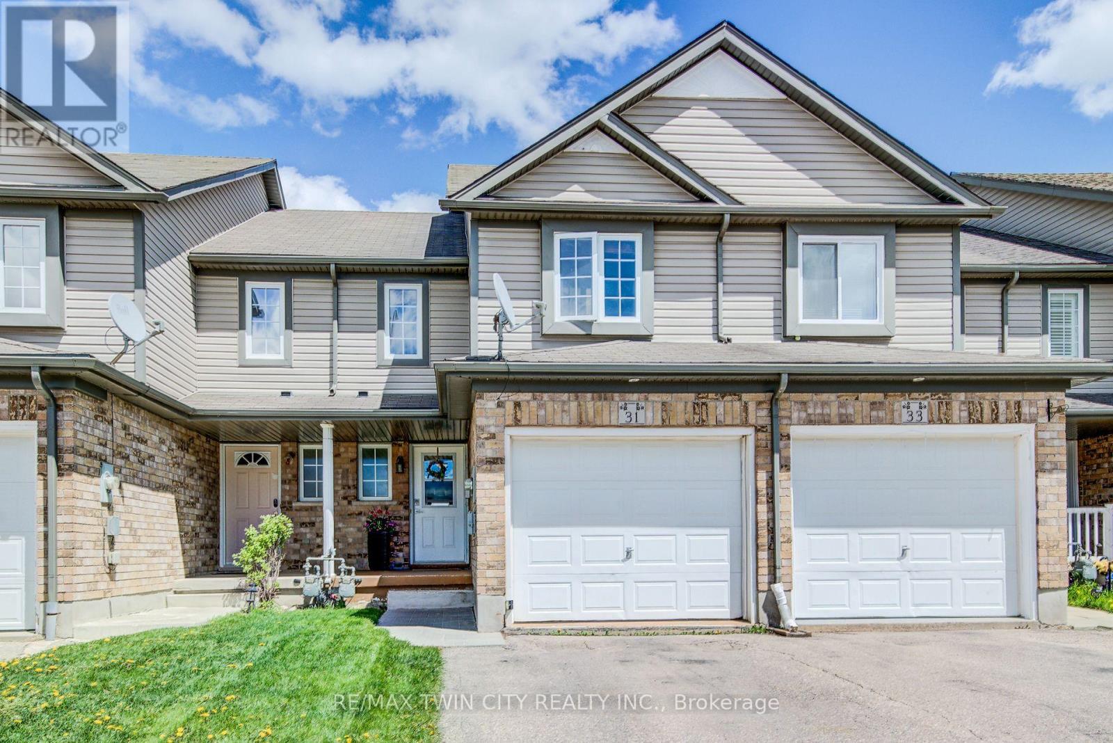 Townhouse at 31 RED CLOVER CRESCENT, Kitchener
