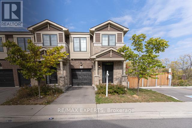 Townhouse at 36 PELICAN LANE, Hamilton (Vincent)