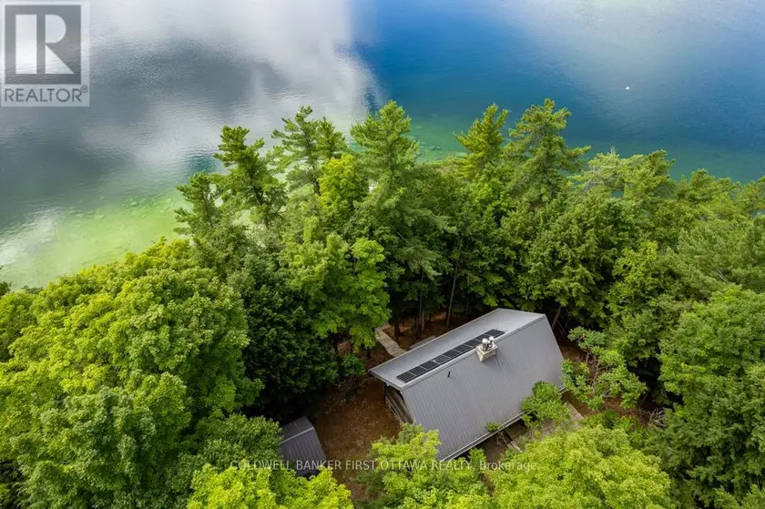 Detached at 2275 PALMERSTON LAKE, Frontenac