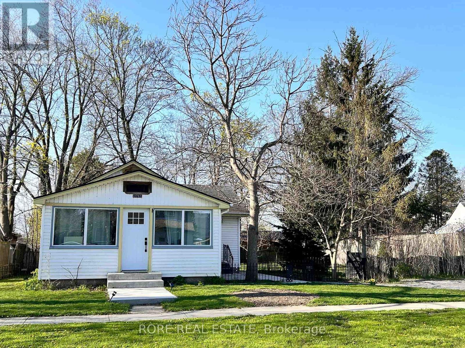 Detached at 3767 CONCORD AVENUE, Fort Erie (Crystal Beach)