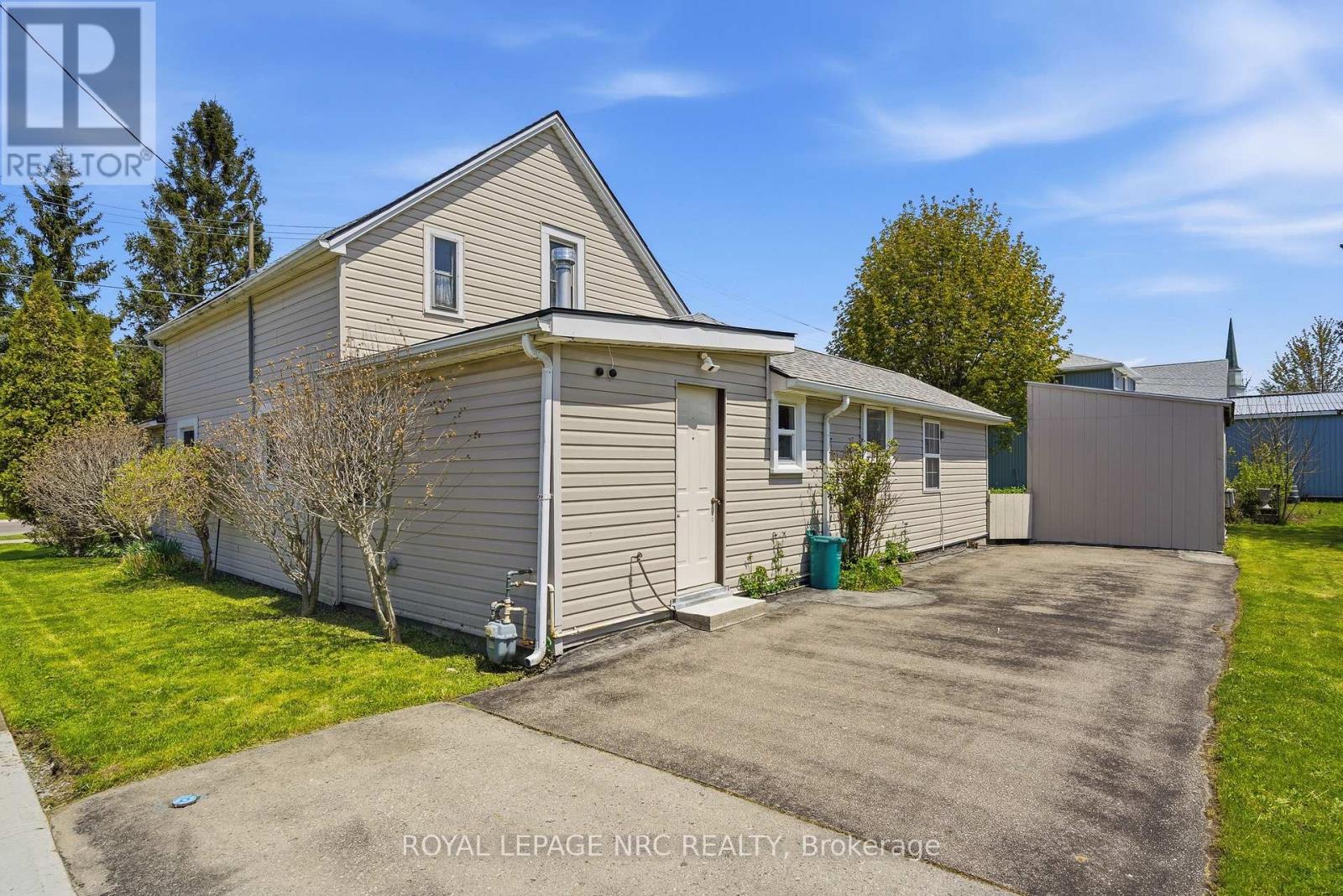 Detached at 3721 DOMINION ROAD, Fort Erie
