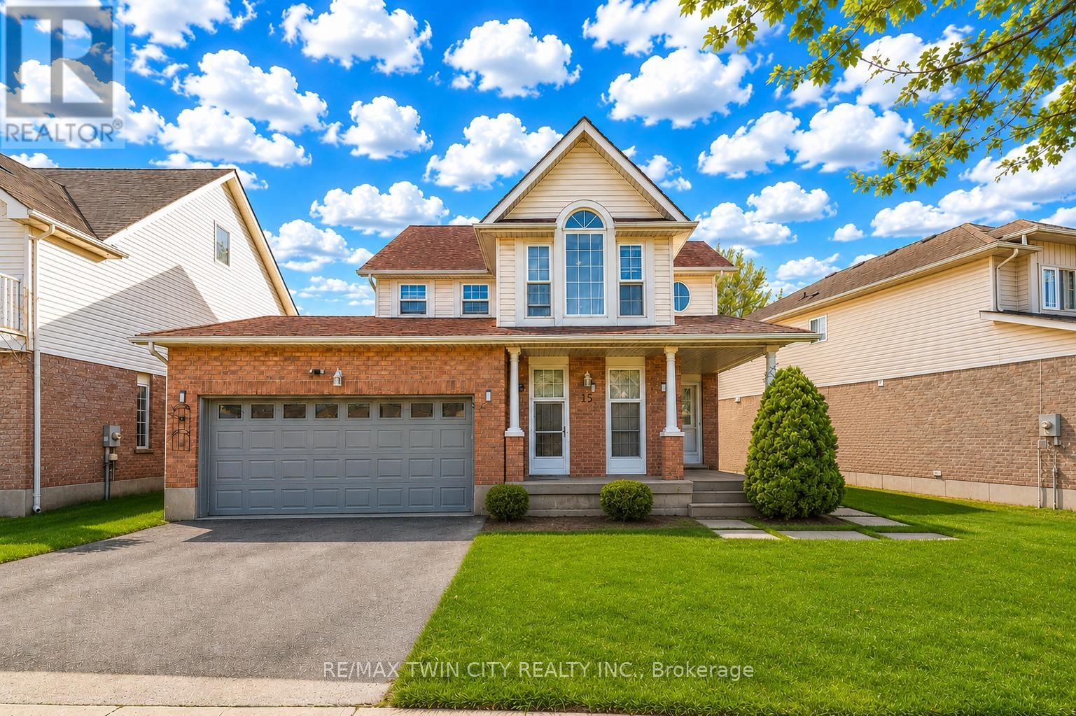 Detached at 15 COPPER LEAF STREET, Kitchener
