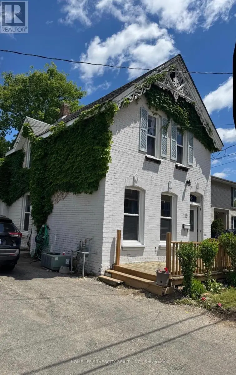Detached at 115 MURRAY STREET, Brantford