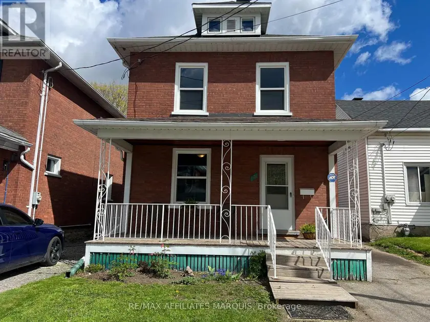 Detached at 58 WILLIAM STREET W, Smiths Falls