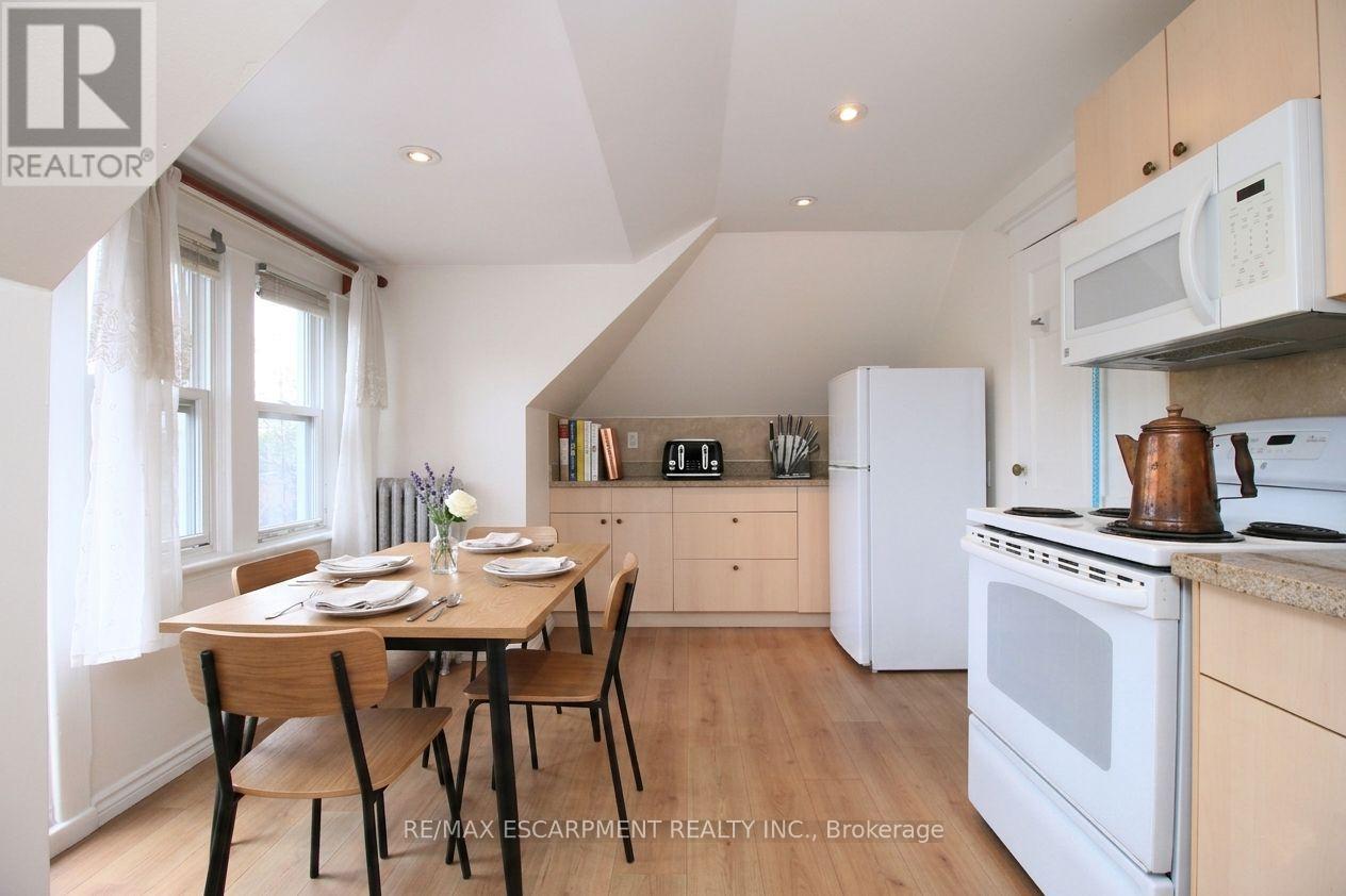 Detached at 5 - 22 BLAKE STREET, Hamilton
