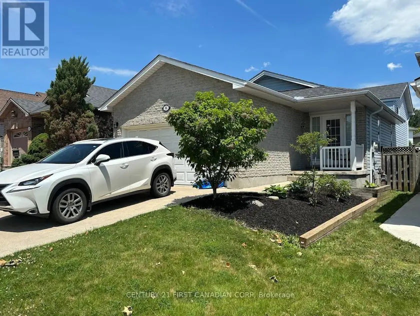 Detached at LOWER LEVEL - 86 LOGGERS GROVE, London