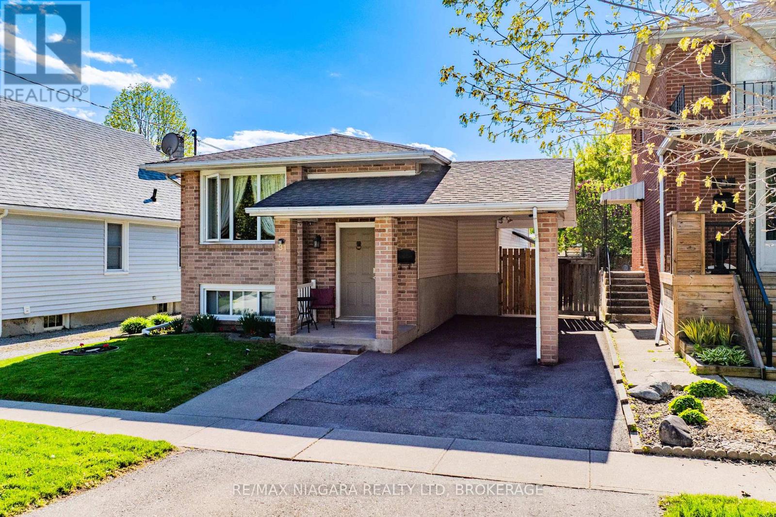 Detached at 31 MILDRED AVENUE, St. Catharines (Haig)