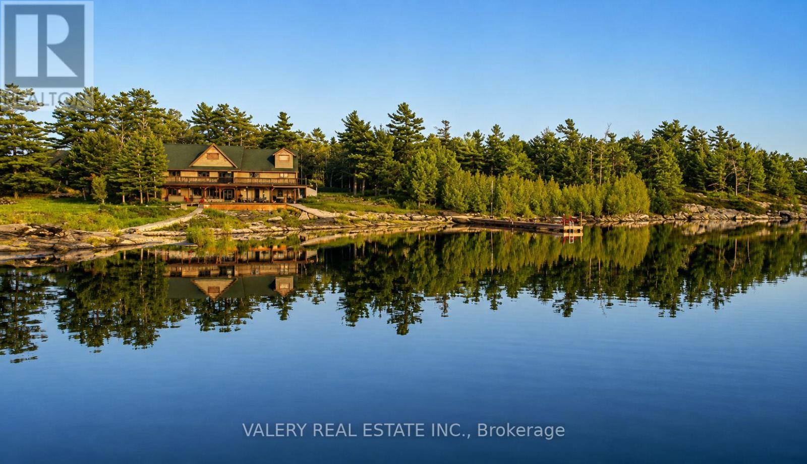 Detached at 20 HARRISON ISLAND, The Archipelago (Archipelago North)