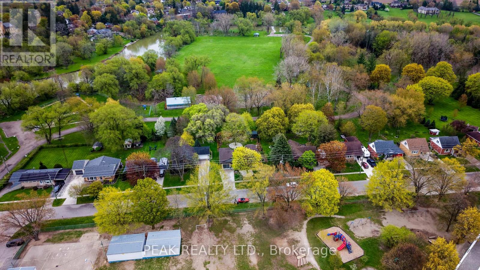 Detached at 339 GRANDVIEW AVENUE, Wilmot