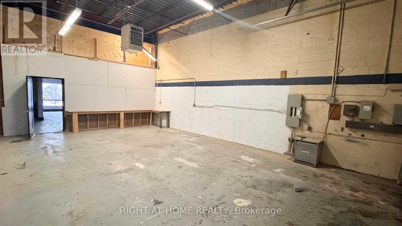 Other at 39 REGAL ROAD, Guelph (Willow West/Sugarbush/West Acres)