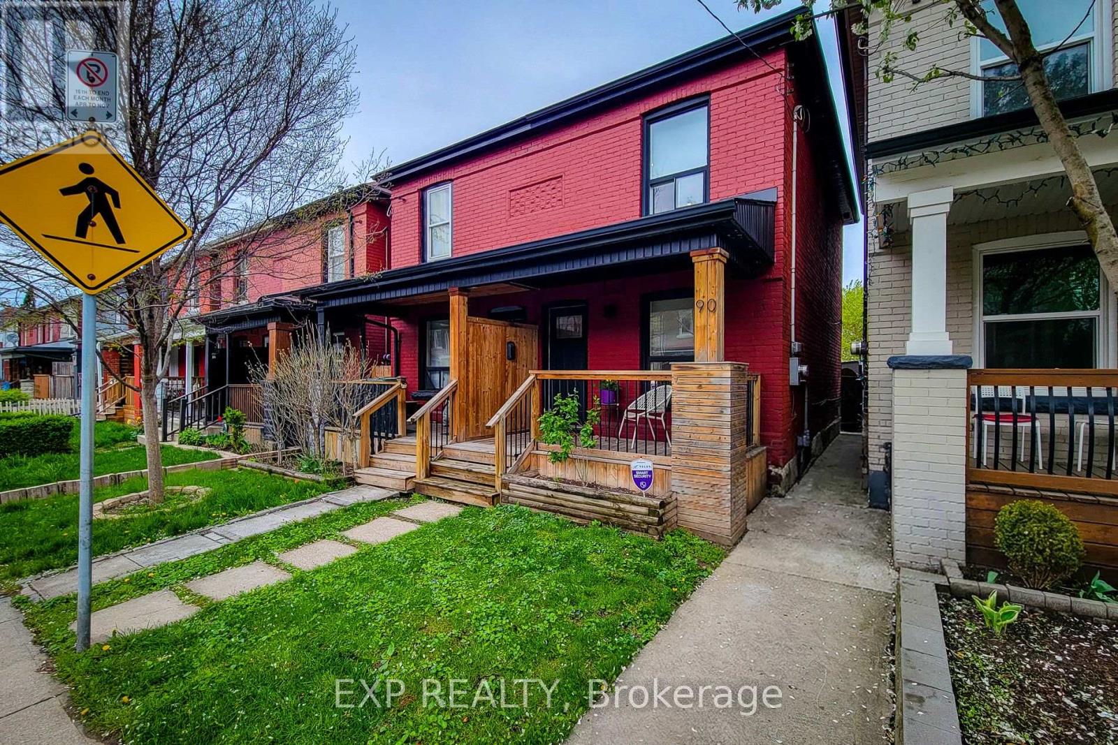 Semi-Detached/Link at 90 GIBSON AVENUE, Hamilton (Gibson)