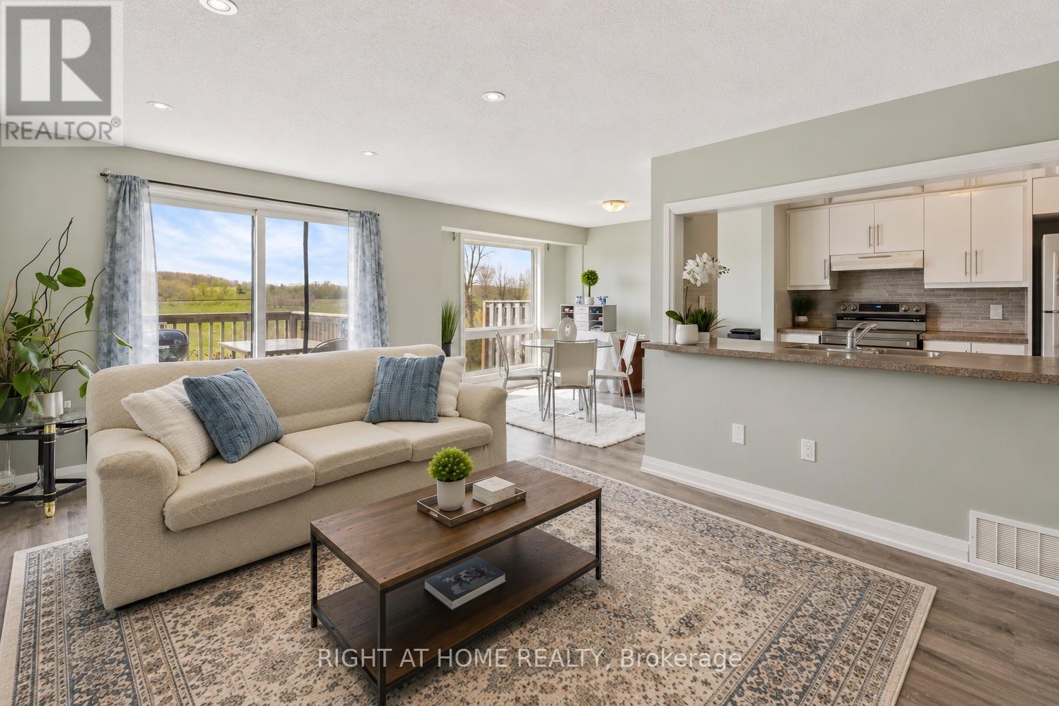 Townhouse at 20 - 40 IMPERIAL ROAD N, Guelph (Willow West/Sugarbush/West Acres)