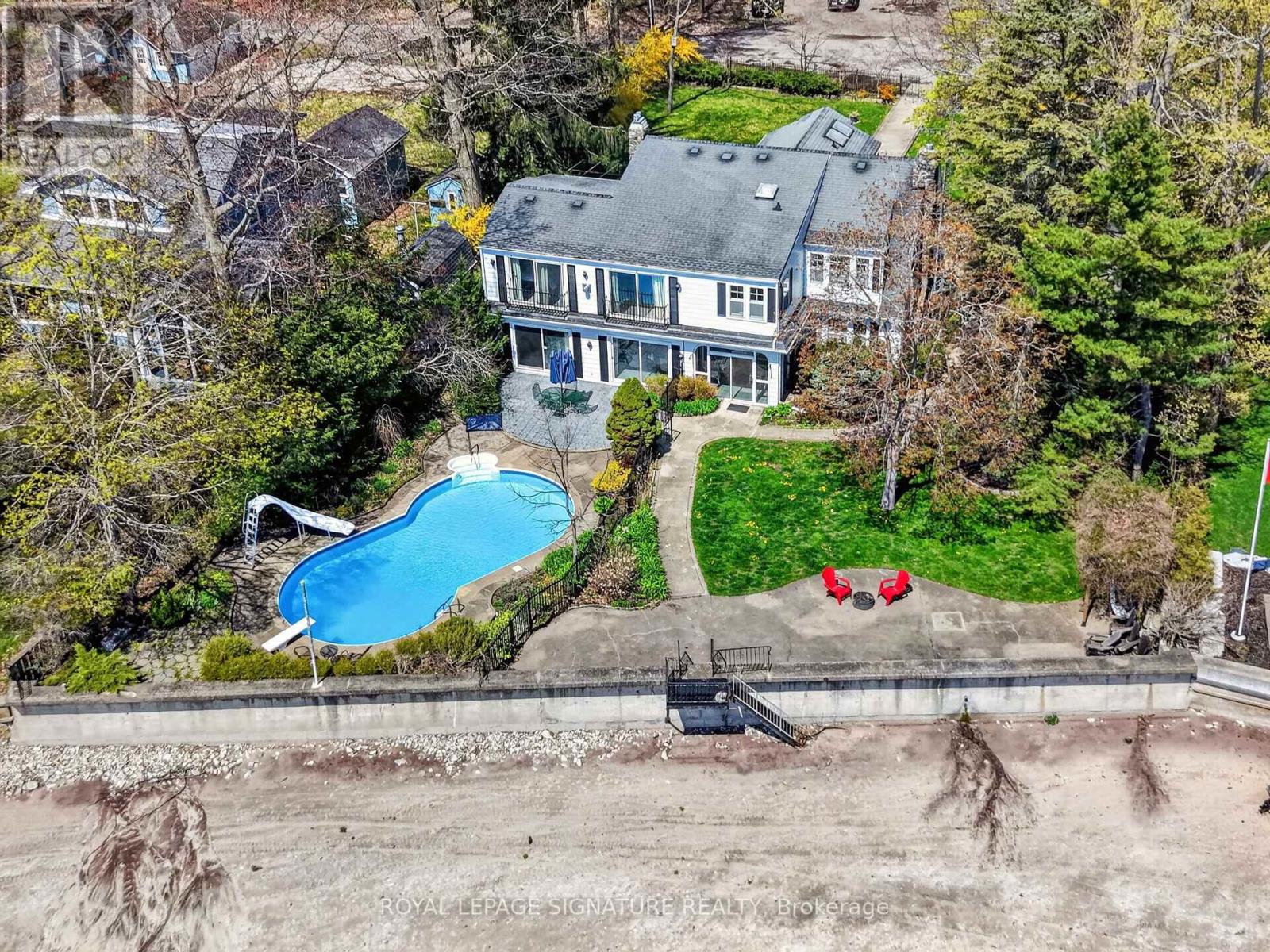 Detached at 2579 FIRELANE 3, Port Colborne (Sherkston)