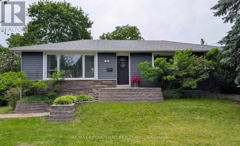 Detached at 31 ALGONQUIN AVENUE, Hamilton