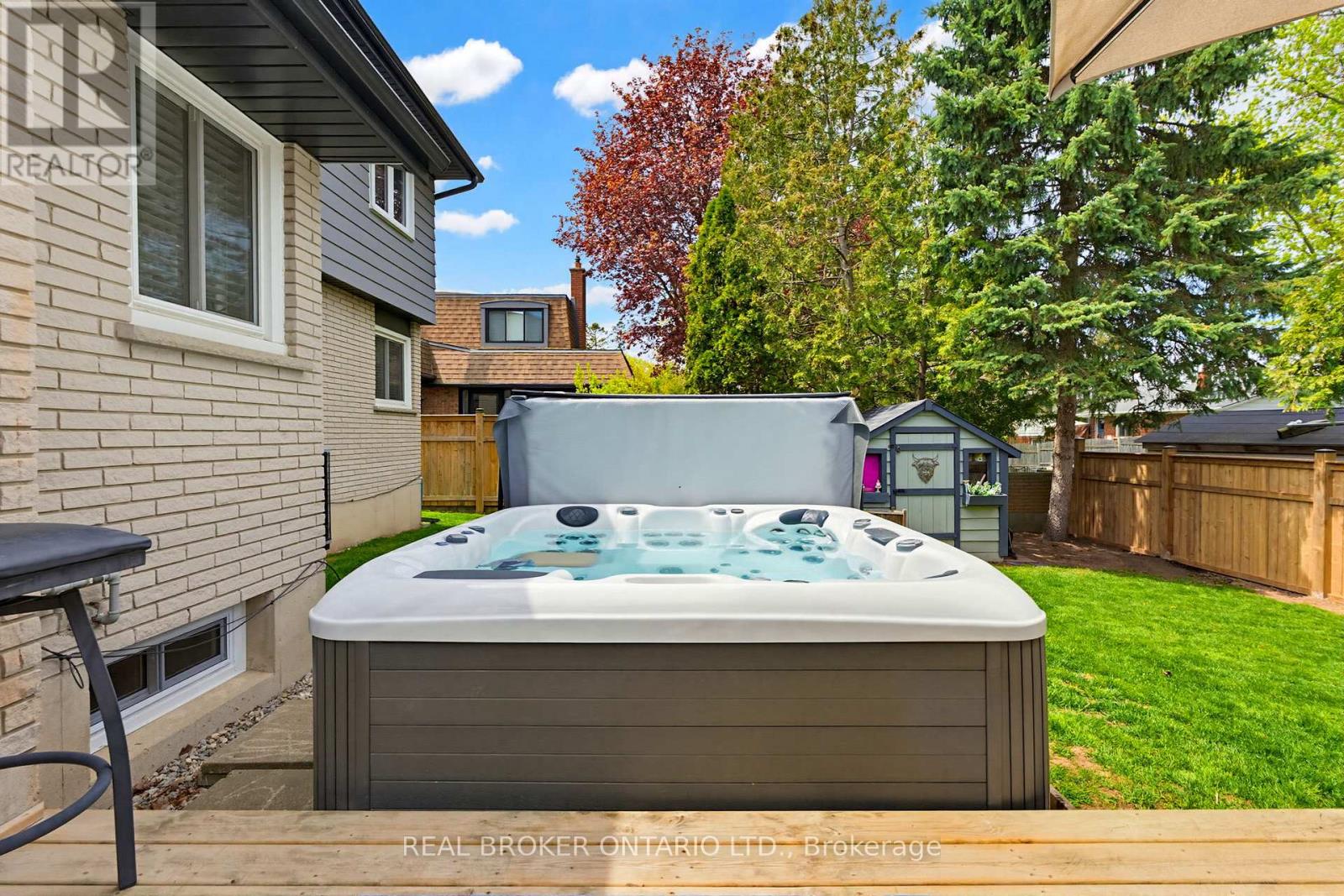 Detached at 24 MAGNOLIA STREET, Brantford