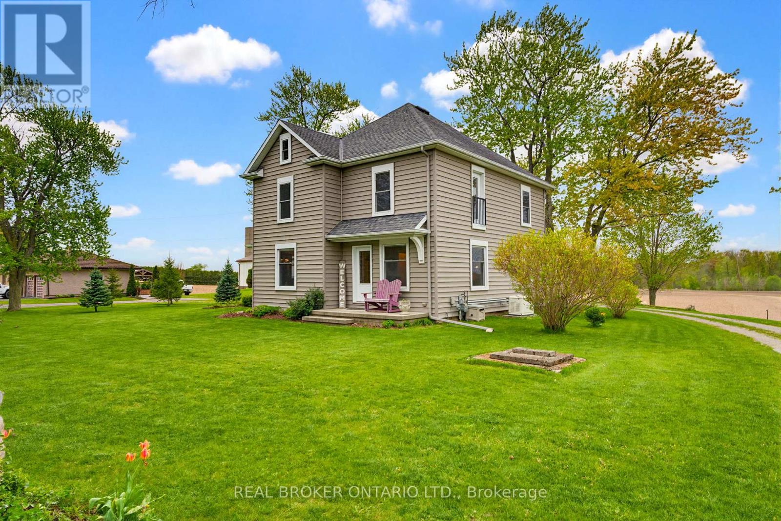 Detached at 31 MAPLE AVENUE S, Brant (Burford)
