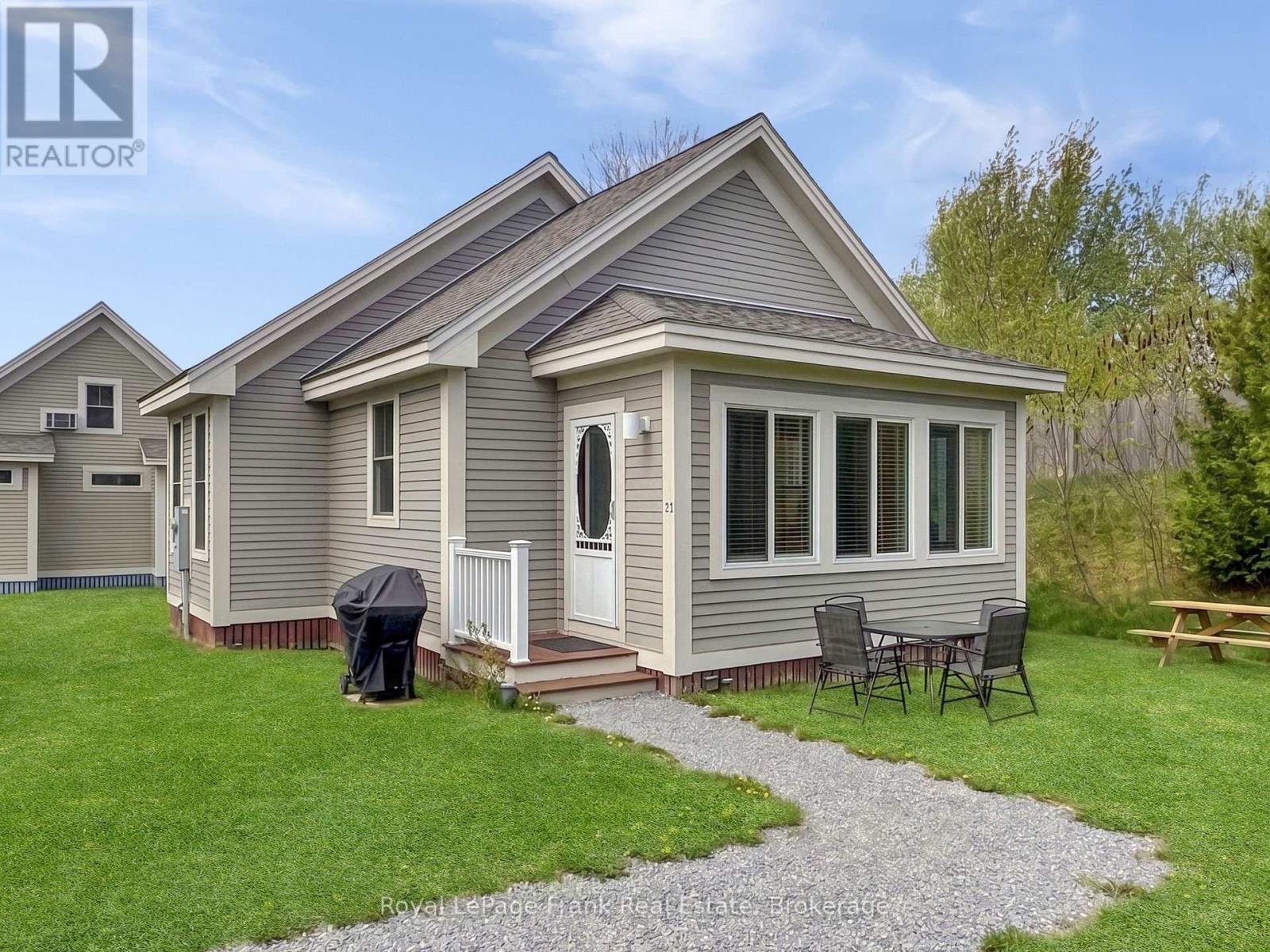 Vacant Land at 13 - 26 MEADOW VIEW LANE, Prince Edward County (Athol Ward)