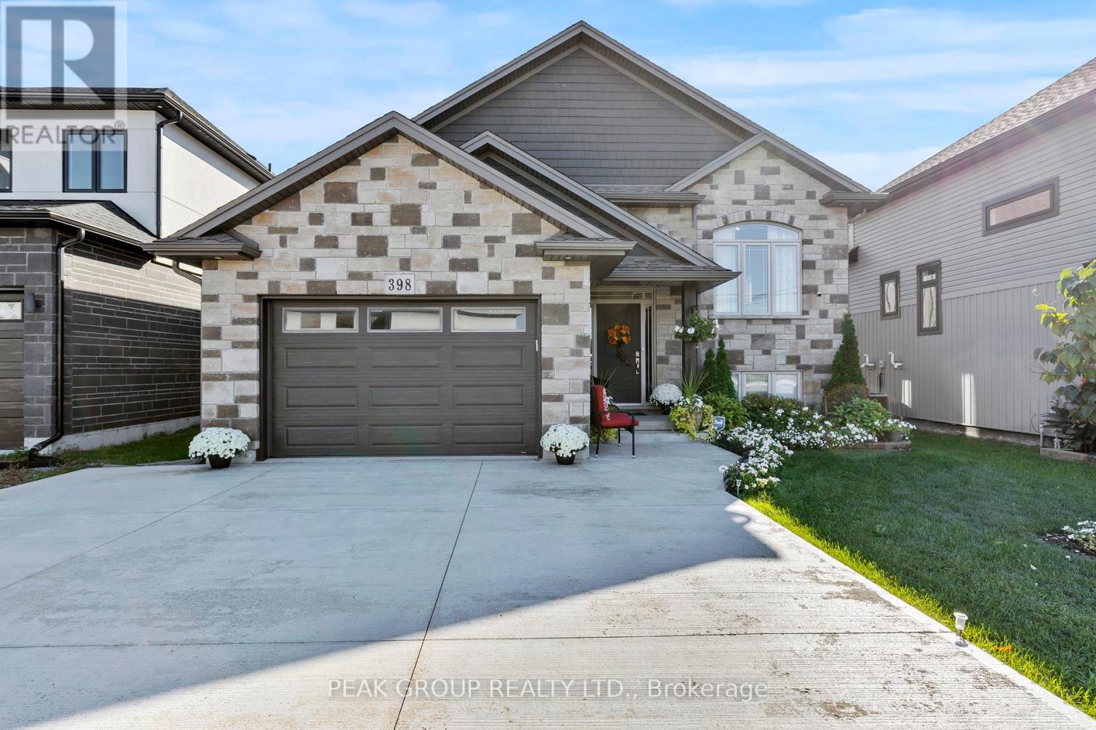 Detached at 398 AQUEDUCT STREET, Welland (N. Welland)