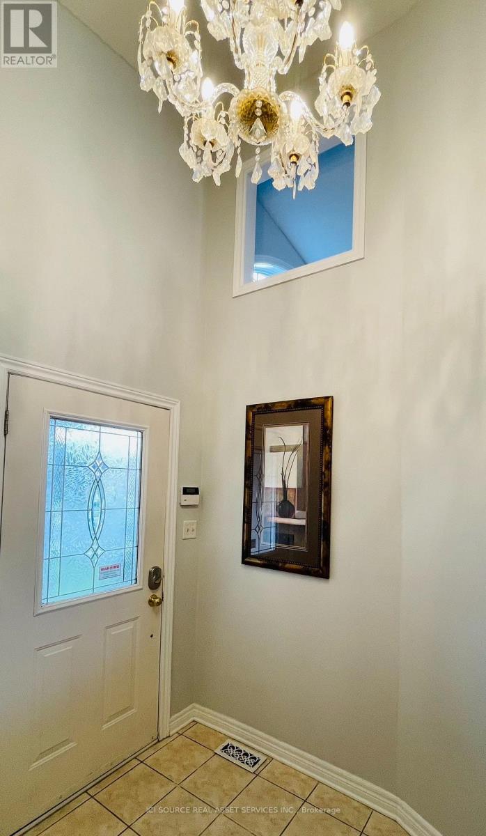 Detached at MAIN FL - 7153 KELLY DRIVE, Niagara Falls (Forestview)