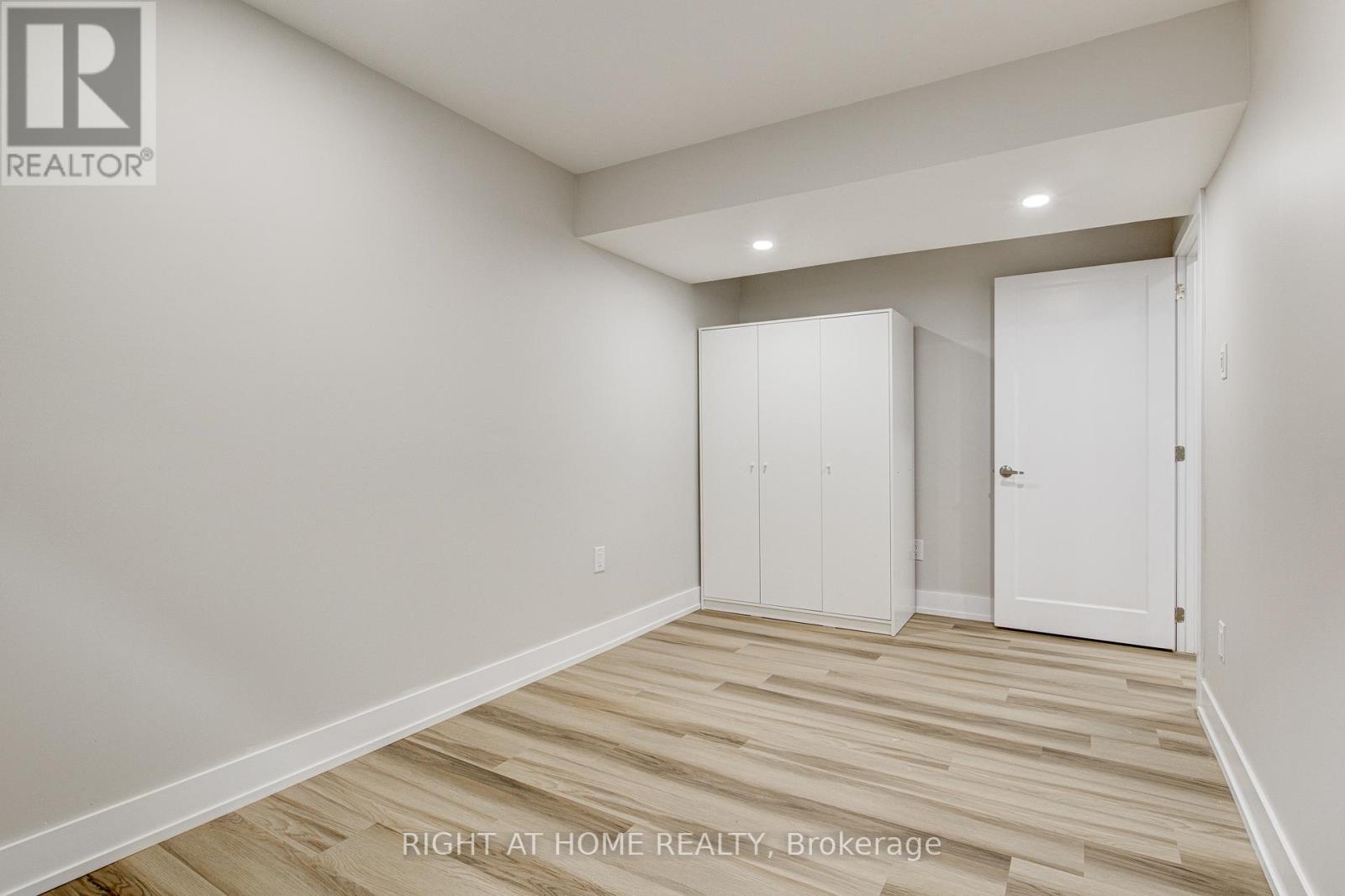 Detached at 265 DEARBORN BOULEVARD, Waterloo