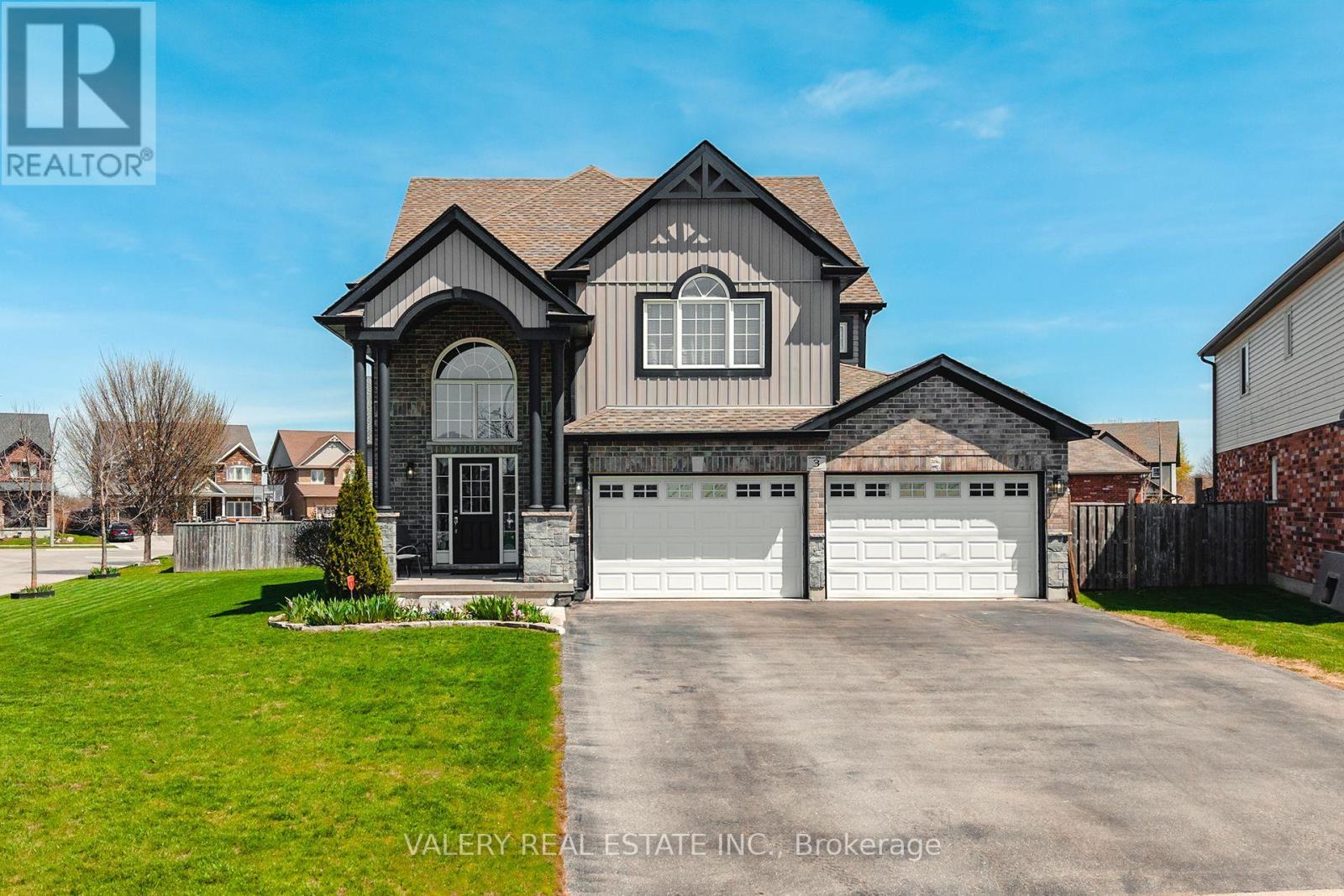 Detached at 3 HARDCASTLE PLACE, Cambridge