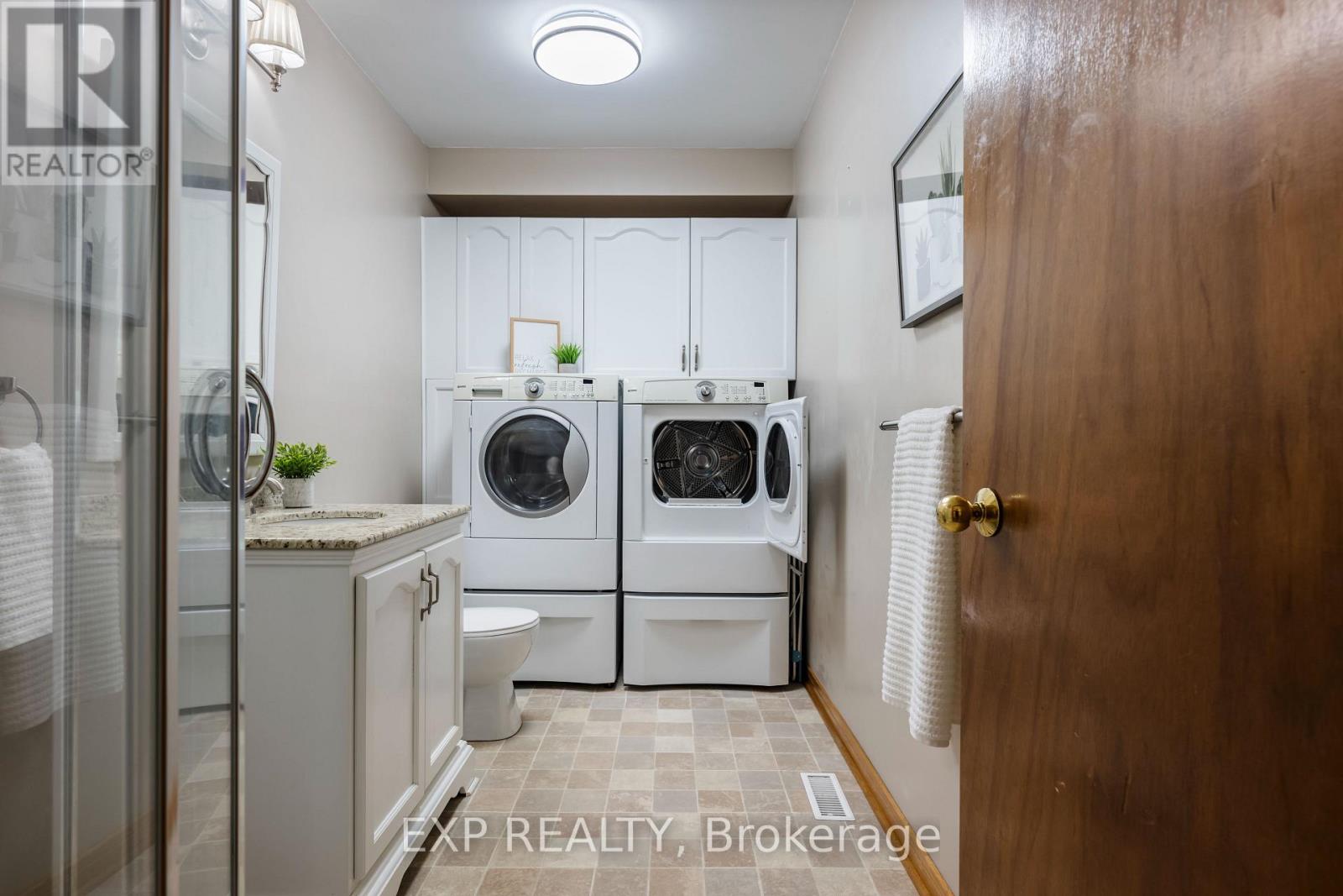 Detached at 5 BEECHNUT STREET, Mono