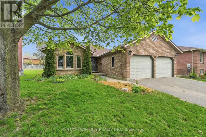 Detached at 44 BLACKFRIAR LANE, Brantford