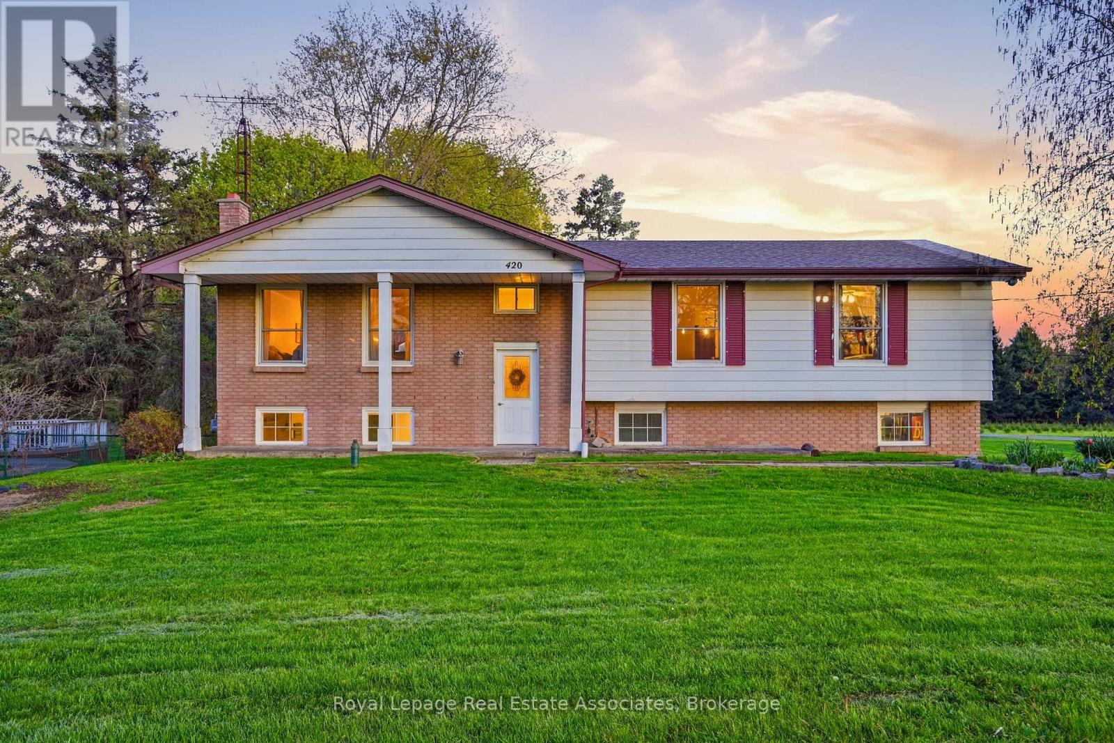 Detached at 420 CONCESSION 5 ROAD W, Hamilton