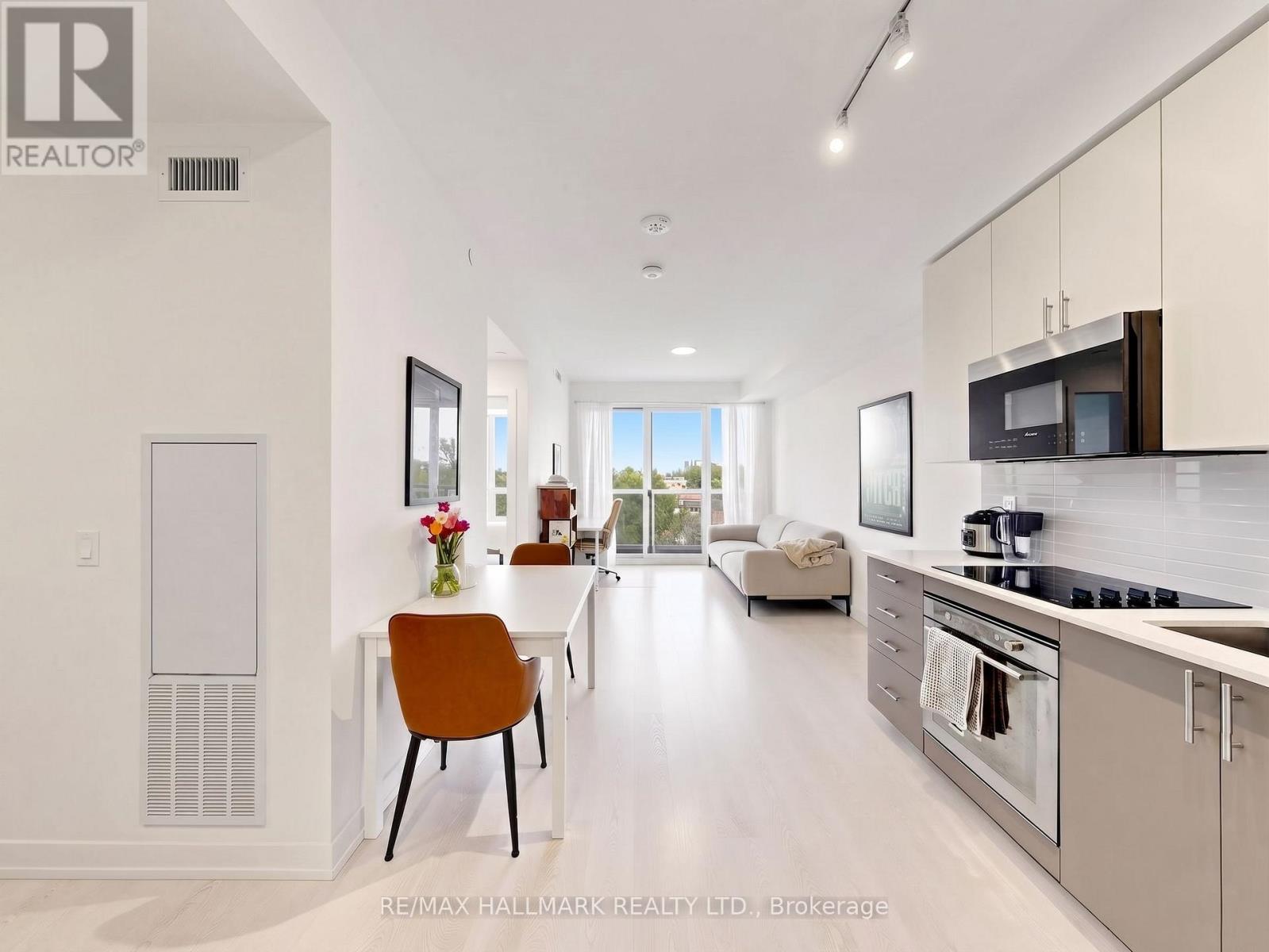 Apartment at 612 - 415 MAIN STREET W, Hamilton (Kirkendall)