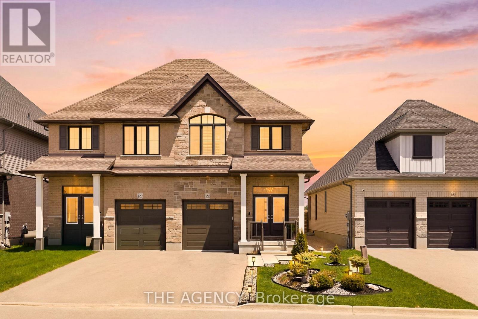 Semi-Detached/Link at 102 CUTTING DRIVE, Centre Wellington (Elora/Salem)