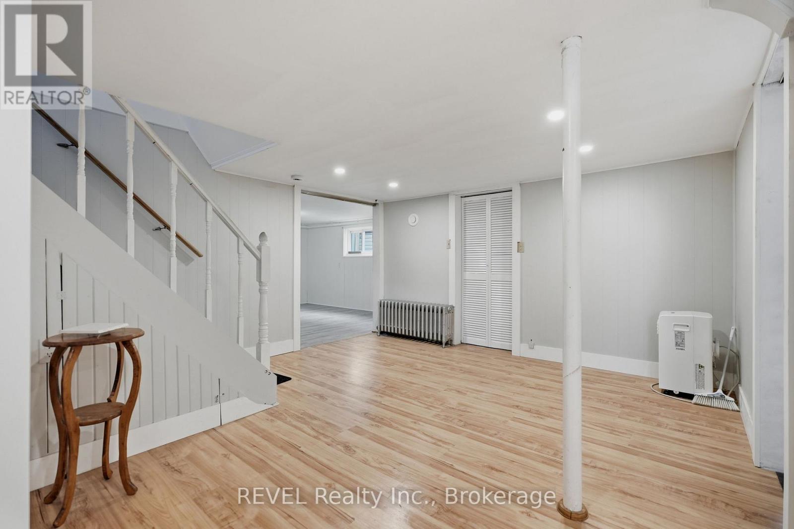 Detached at 2 - 76 CHESTNUT STREET, Port Colborne