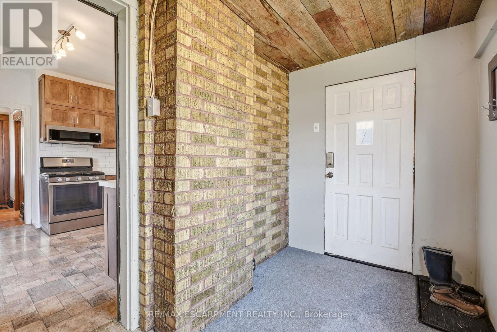 Detached at 2090 HALDIBROOK ROAD, Hamilton