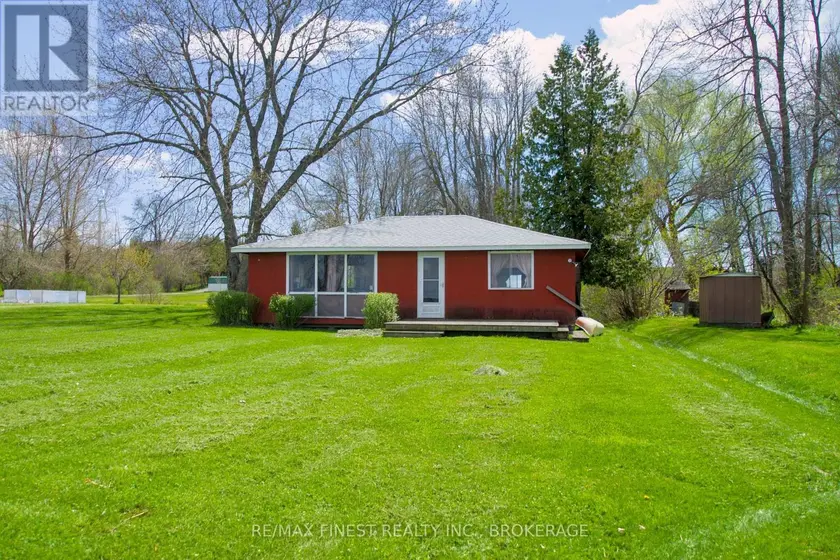 Detached at 9300 FRONT ROAD, Loyalist