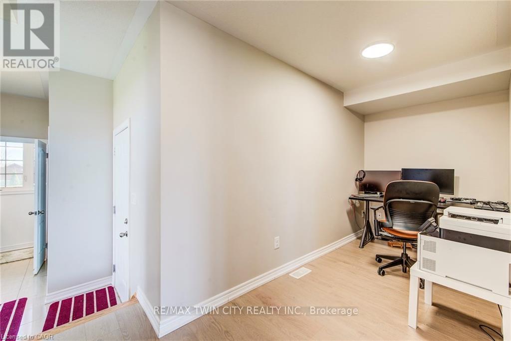 Townhouse at 518 KROTZ STREET W, North Perth