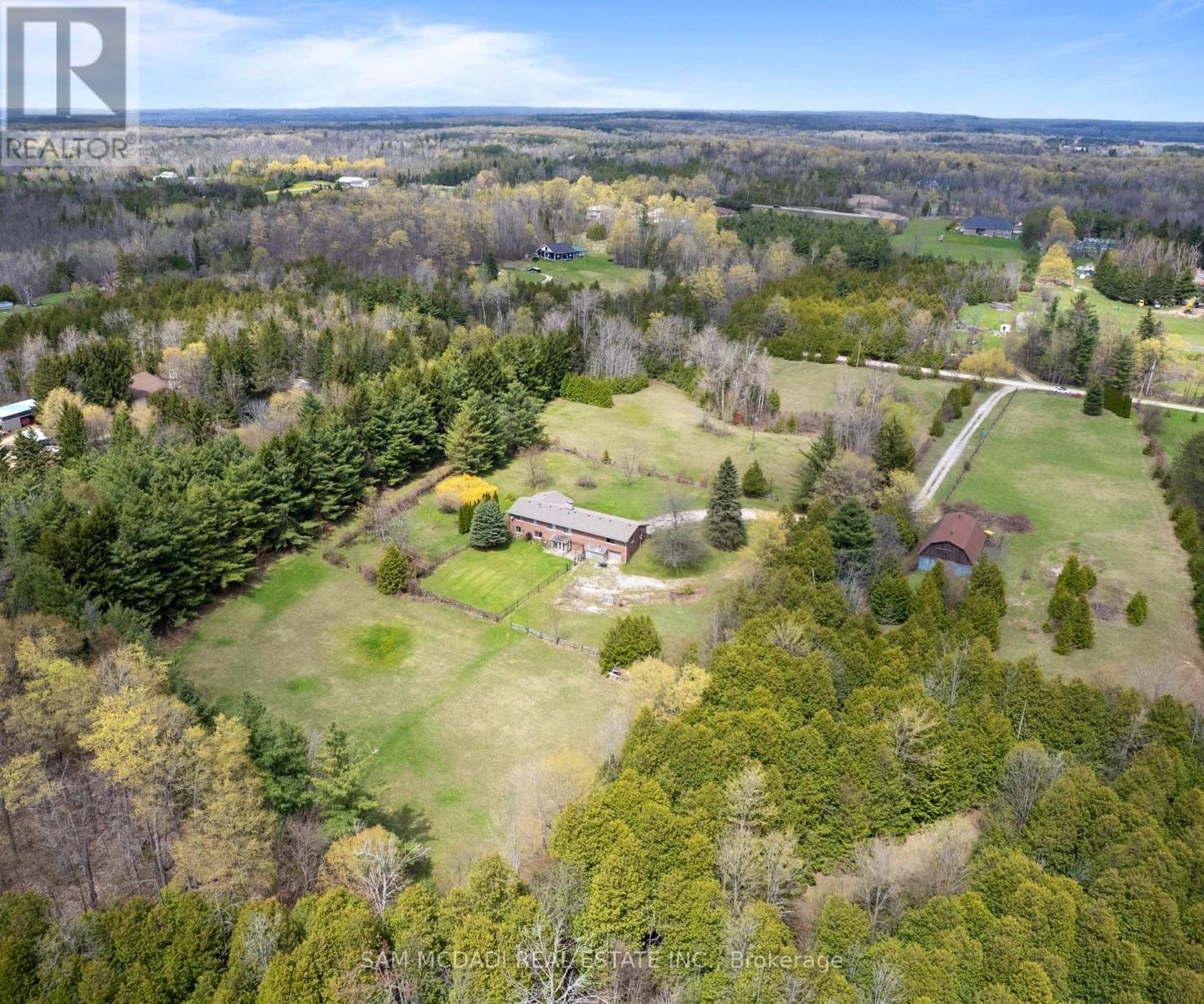 Detached at 5114 ALLAN PATH, Erin